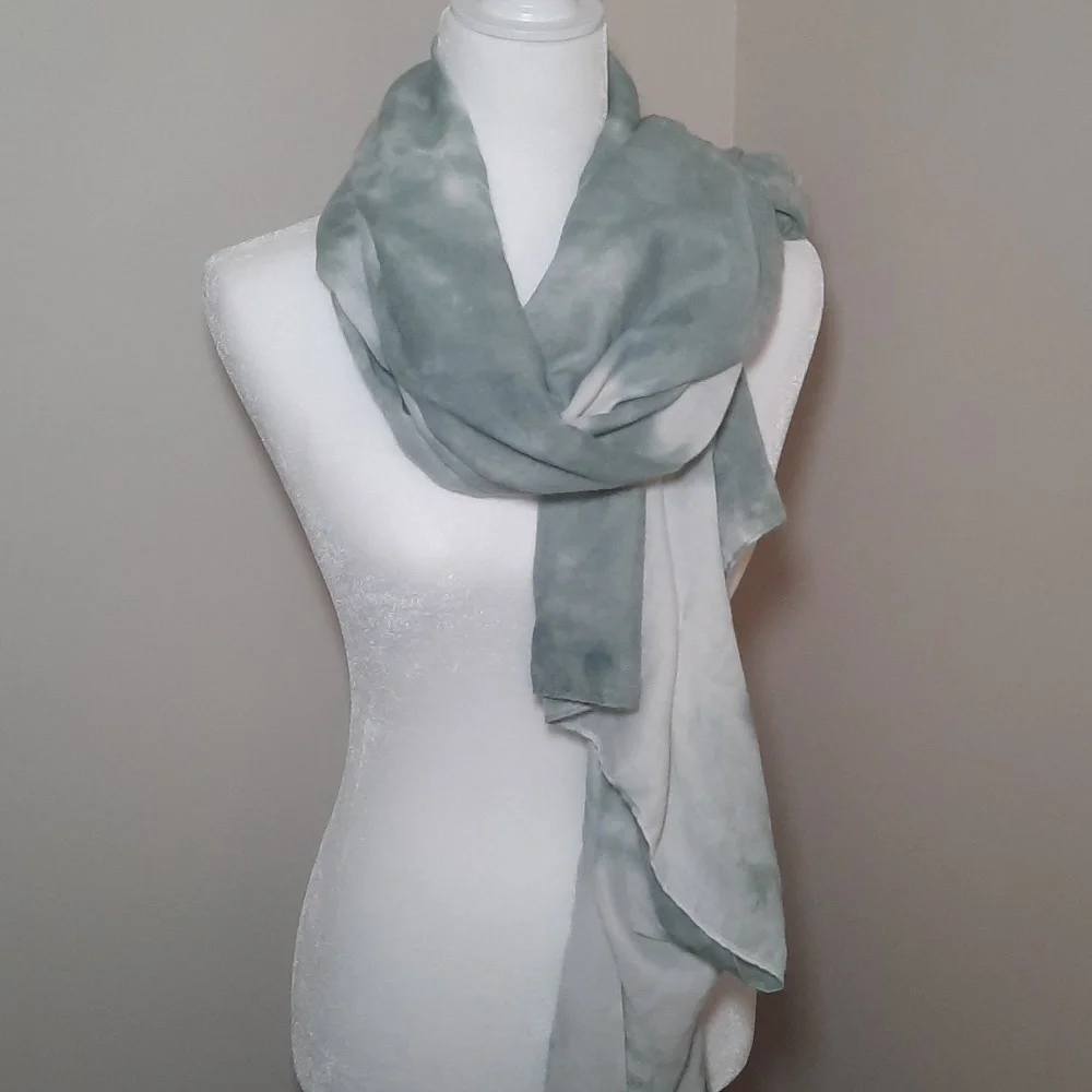 HOST PICK! Grace & Lace Sage Green Tie-Dyed Convertible Kimono/Scarf